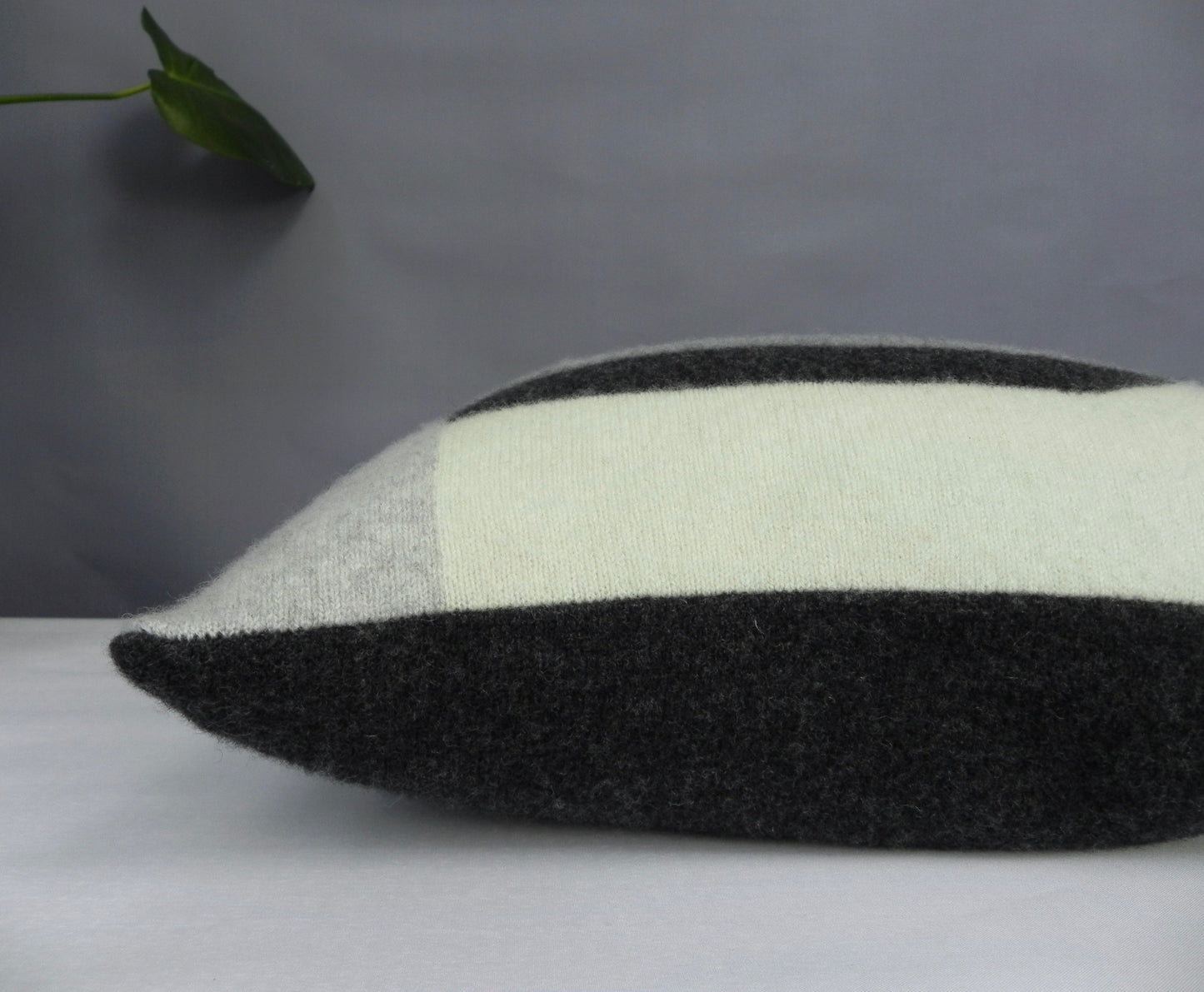 Gentle slope Mono cushion cover