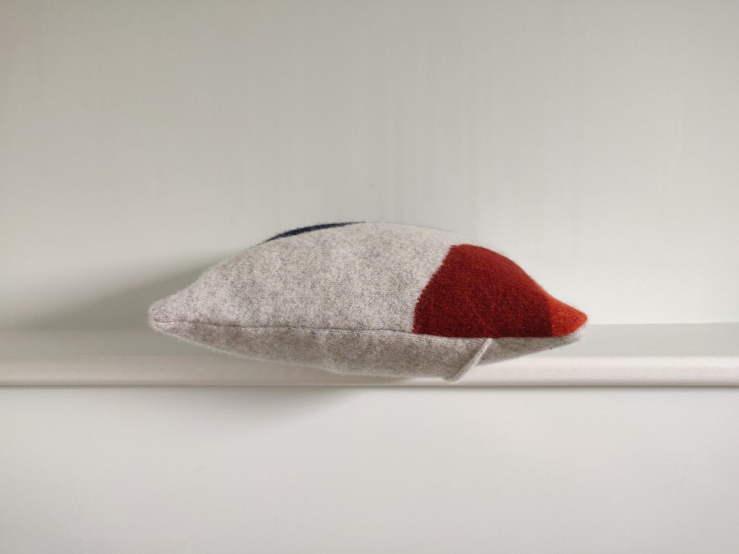 Horizon dusk cushion cover